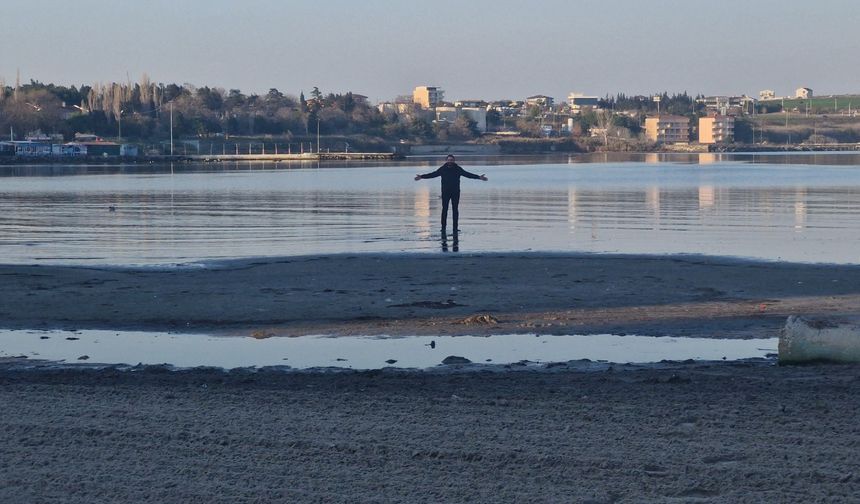 Tekirdağ’da deniz 20 metre çekildi