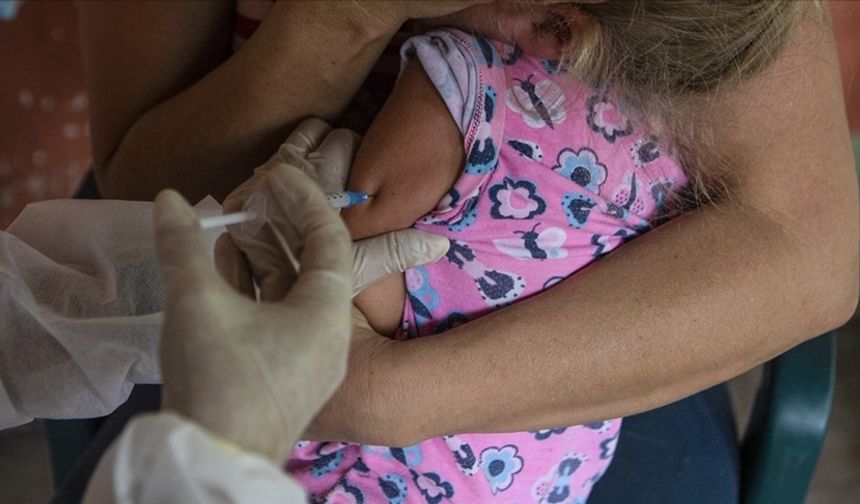 ABD'de aşı komitesi, "yeni doğan bebeklere hepatit B" tavsiyesini kaldırdı