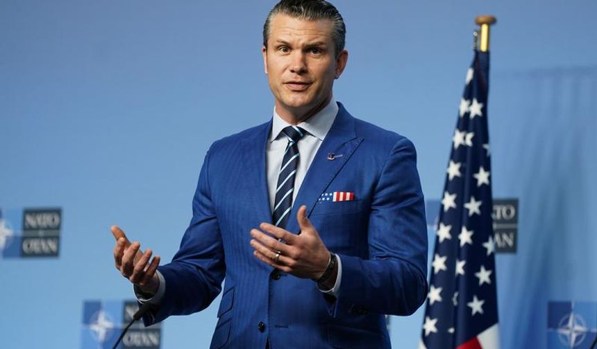 ABD Savunma Bakanı Hegseth: Venezuela'da şartları ABD belirleyecek