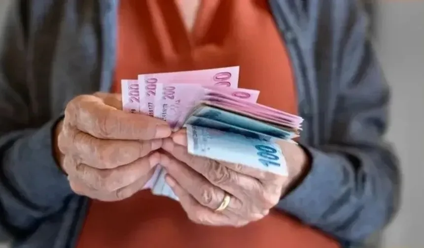 En düşük emekli aylığı için toplantı yapılacak