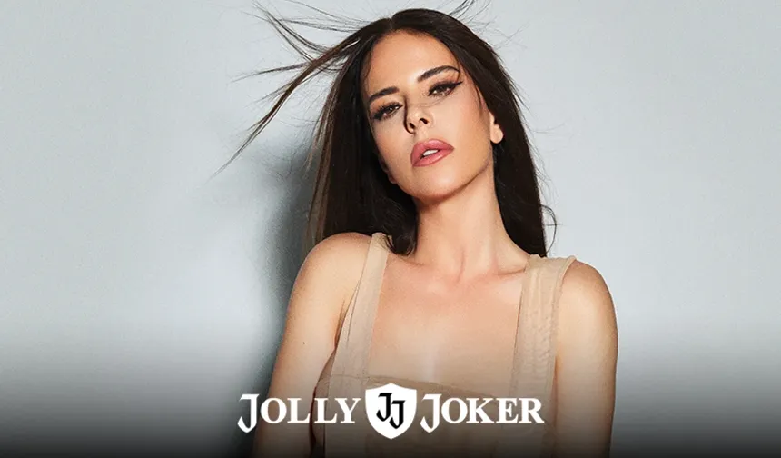 Simge Jolly Joker'de sahne alacak
