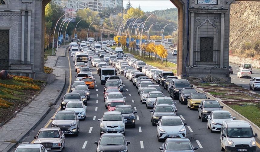 Ankara'da önlem alınmazsa trafik sorunu 2026'da daha da derinleşecek
