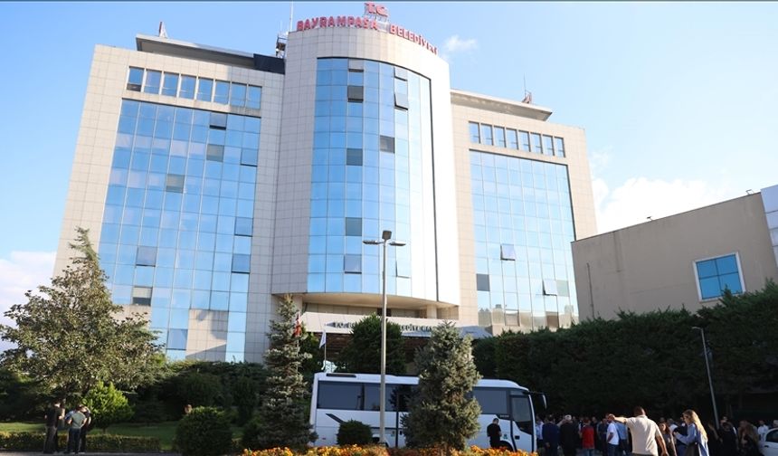 Bayrampaşa Belediyesine yönelik yolsuzluk soruşturmasında 2 şüpheli tutuklandı