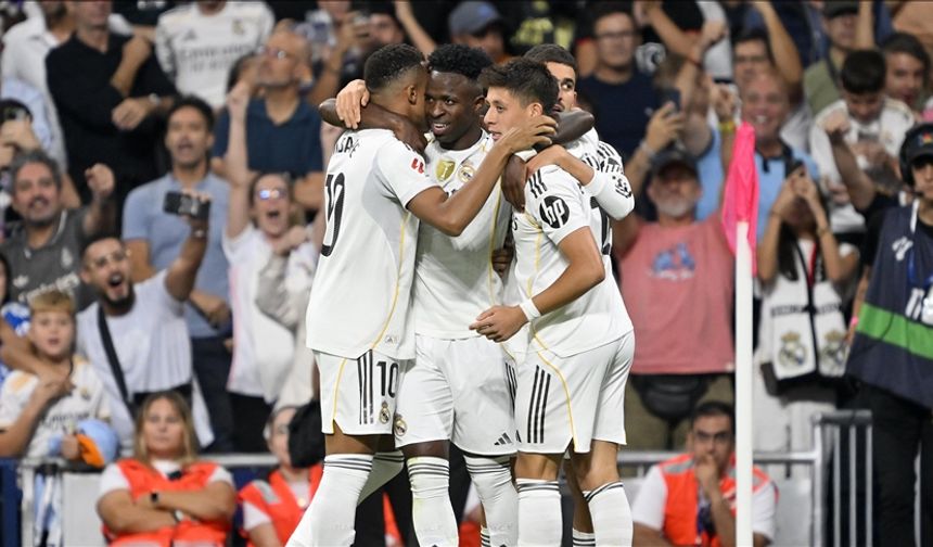 Dünyanın en fazla gelir elde eden 20 futbol kulübü açıklandı