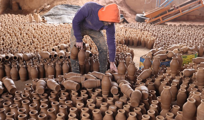 Avanoslu Yorgun ailesi, ata mesleği çanakçılığı asırlardır sürdürüyor