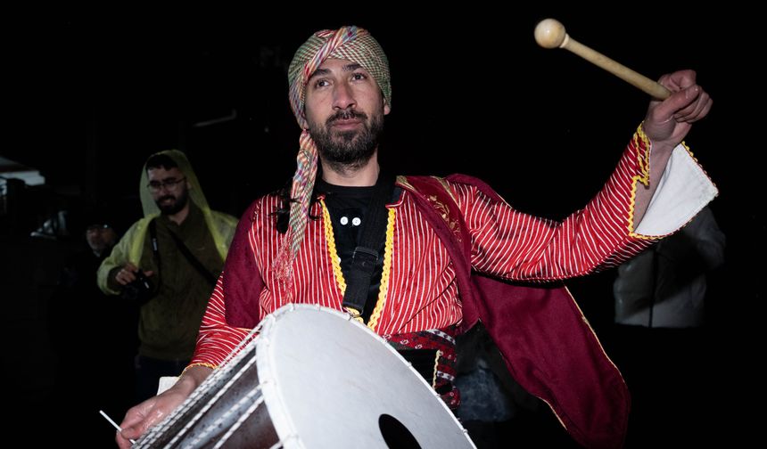 Ankara'da ramazanın gelişi fener alayı ile kutlandı