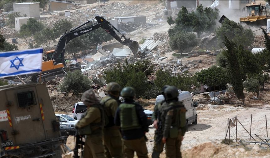 Epstein, İsrail ordusu ile Filistin topraklarını gasbeden İsraillilere yardım etmiş