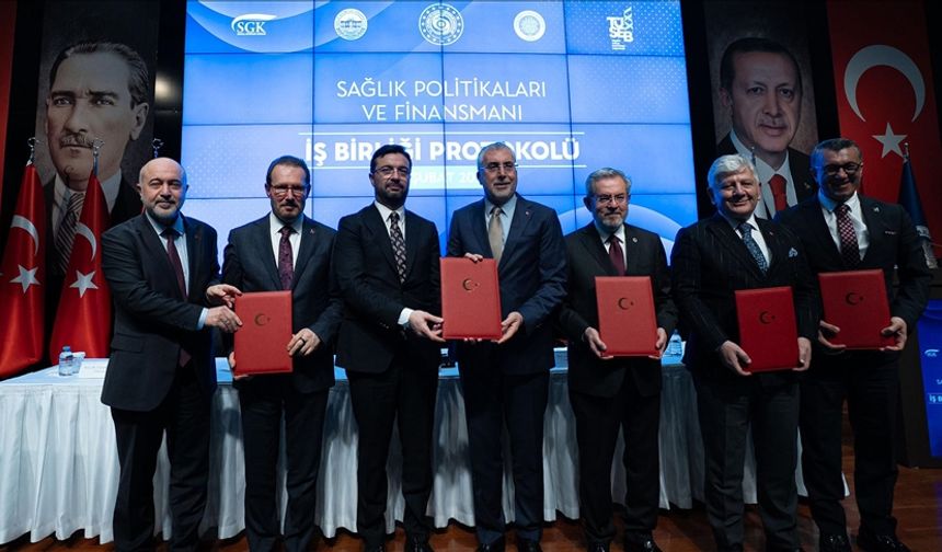 SGK, Sağlık Bilimleri Üniversitesi, Ankara Üniversitesi ve TÜSEB işbirliği protokolü imzalandı