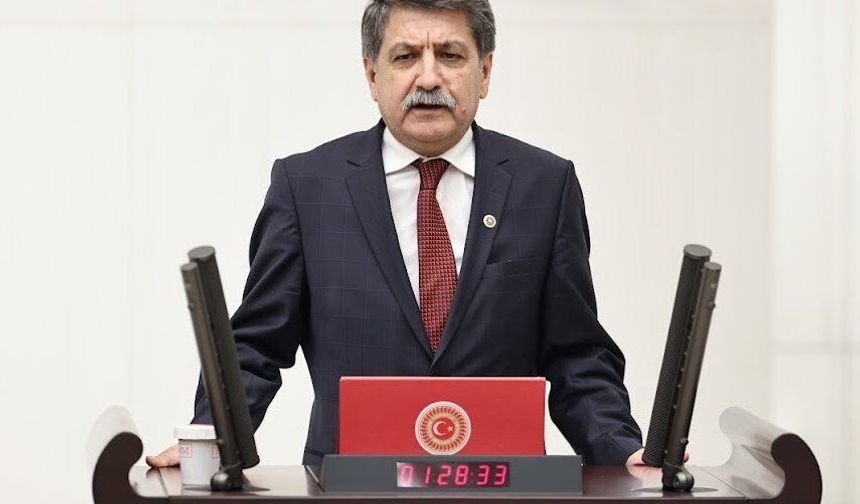 Diş için yılda 22 milyon randevu var, 10 bin diş hekimini atama bekliyor