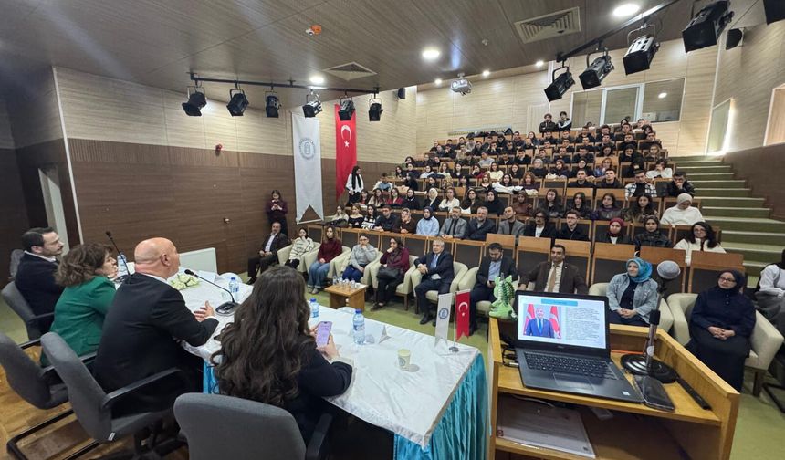 Ankara'da bağımlılıkla mücadele paneli düzenlendi