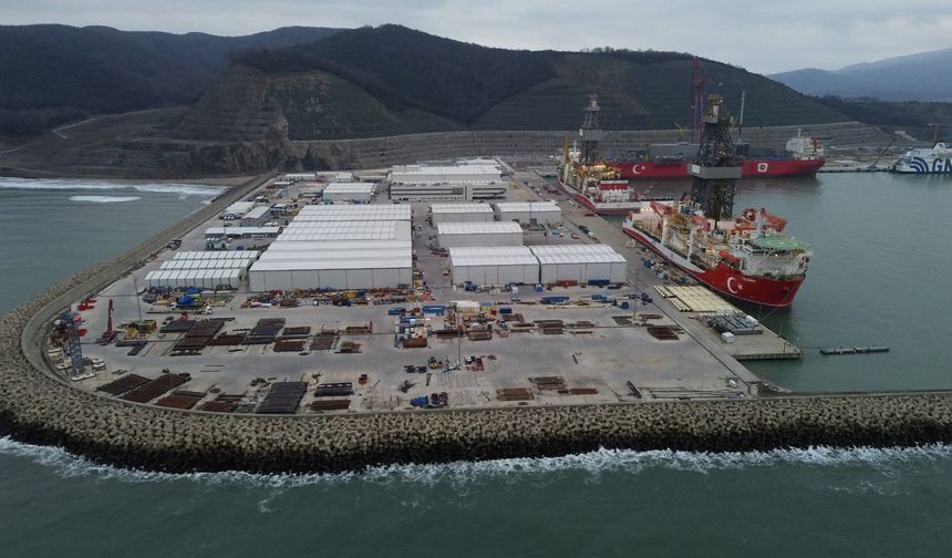 Bayraktar: Gemilerimizin test süreçlerini kendi mühendislik kapasitemizle yürütüyoruz