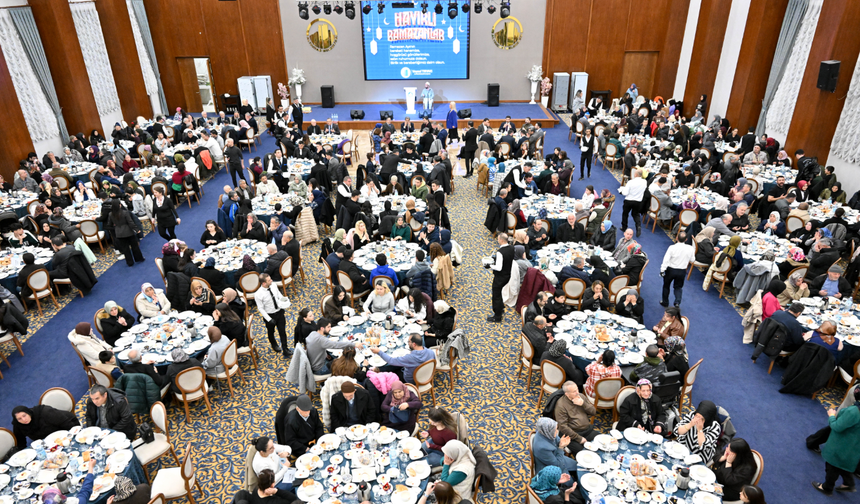 Ramazan'da Altındağ'da 10 bin kişi iftar sofralarında buluştu