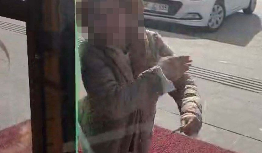 Fark ücretine itiraz eden kadın eczaneye saldırdı