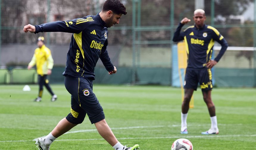 Fenerbahçe, Beşiktaş derbisinin hazırlıklarına devam etti
