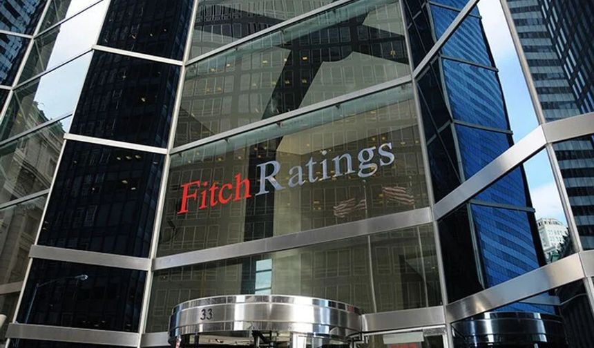 Fitch: Hürmüz Boğazı 6 ay kapalı kalırsa petrol fiyatları ortalama 120 doları görebilir