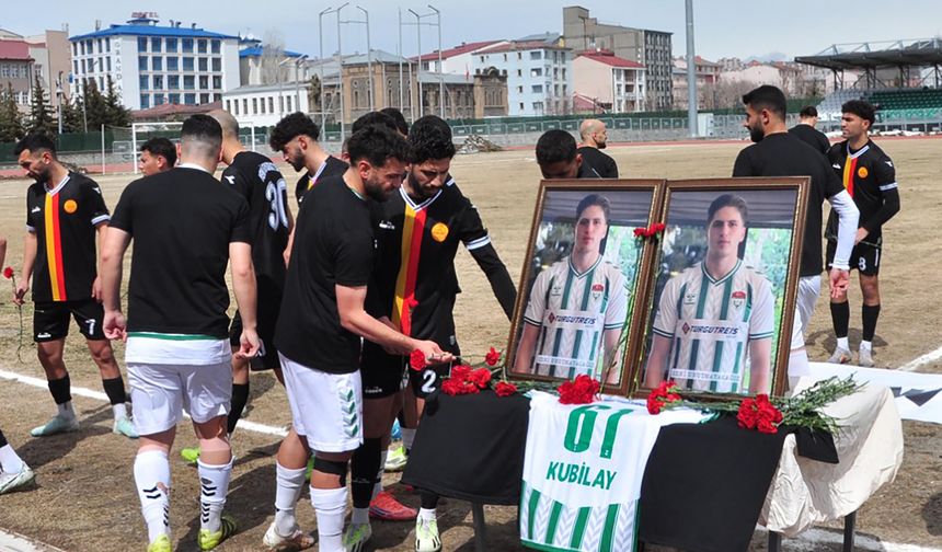 Öldürülen futbolcu Kubilay Kaan Kundakçı, yeşil sahada anıldı