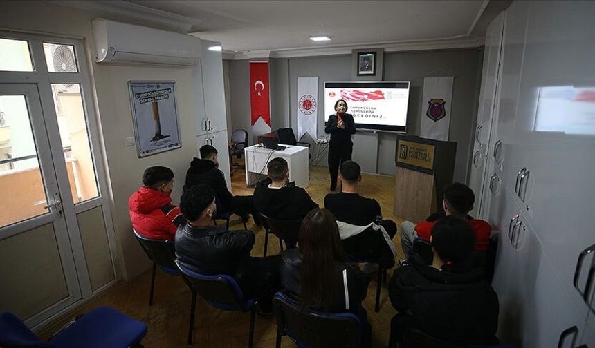 Denetimli serbestlik tedbiri uygulanan çocuklara öfke kontrolü ve sosyal uyum eğitimi