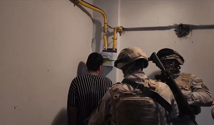 "Tefecilik" ve "nitelikli yağma" suçlarına yönelik 11 ildeki operasyonlarda 61 kişi yakalandı