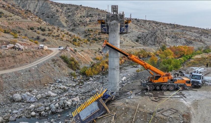 Diyarbakır'da 4 işçinin öldüğü kazaya ilişkin 10 sanığa 15'er yıla kadar hapis istemi