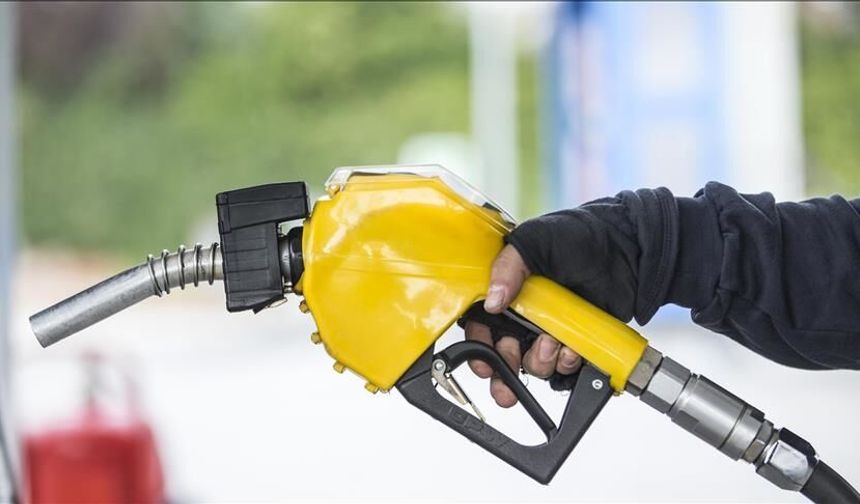 Rusya, 1 Nisan’dan itibaren benzin ihracatını yasaklayacak