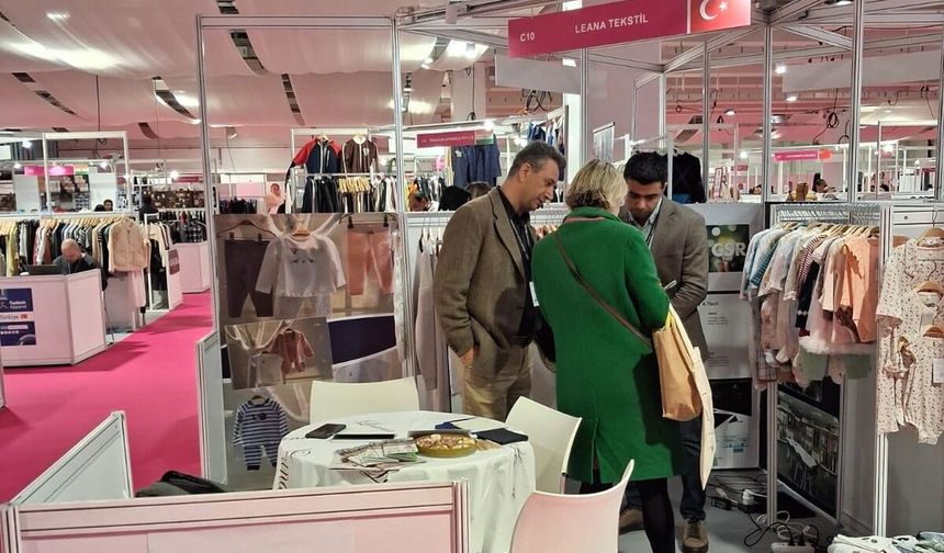 Modacılar iki koldan ABD ve İngiltere’ye pazarlama atağına geçti