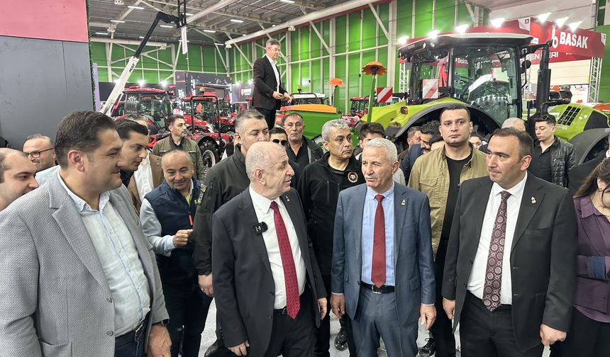 Ümit Özdağ, Konya'da ziyaretlerde bulundu