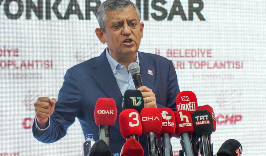 Özgür Özel: Türkiye dışında bir tırnak makasım varsa ispatlayın