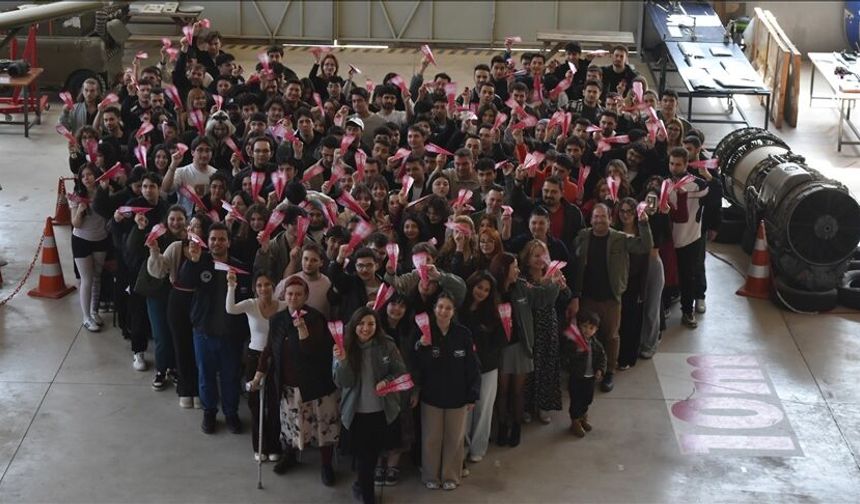 Türk kadınlarının havacılıktaki başarısı uluslararası ödüllerle taçlandı