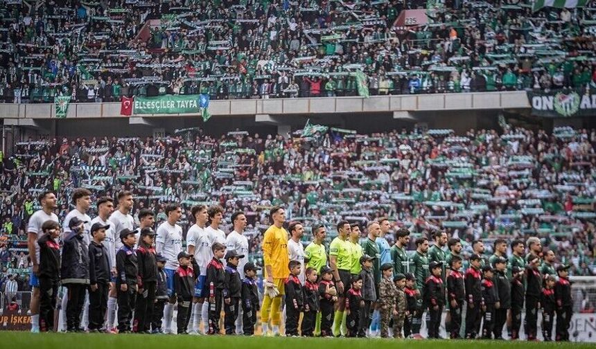 Bursaspor'un deplasman maçını 35 bin yeşil-beyazlı taraftar izledi