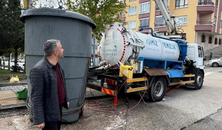 Pursaklar’da sistemli temizlik: Önce toplama sonra yıkama
