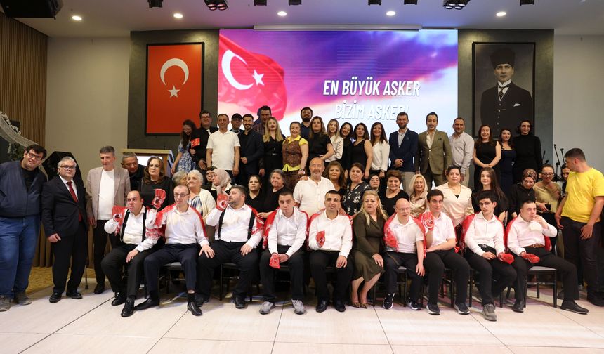 Temsili askerlik öncesi unutulmaz kına gecesi