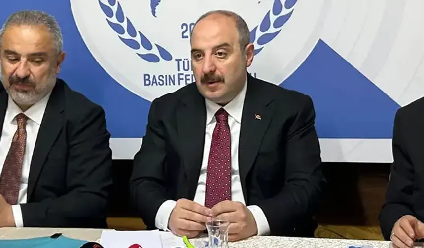 Mustafa Varank: CHP'nin cumhurbaşkanı adayı Özgür Özel