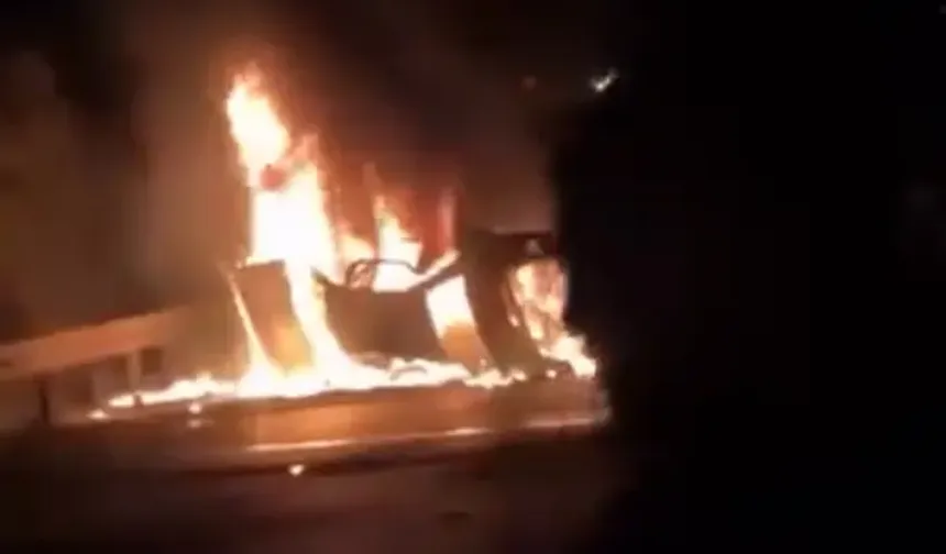 Takla atan otomobil alev aldı: 2 ölü, 3 yaralı