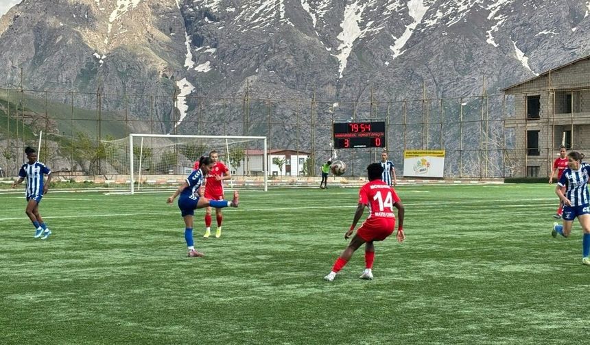 Hakkarigücü ABB FOMGET'i 3-2 mağlup etti