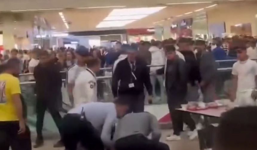 Ankara'da alışveriş merkezinde bıçaklı kavga: 2 yaralı