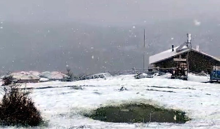 Ankara'da yüksek kesimlere kar yağdı