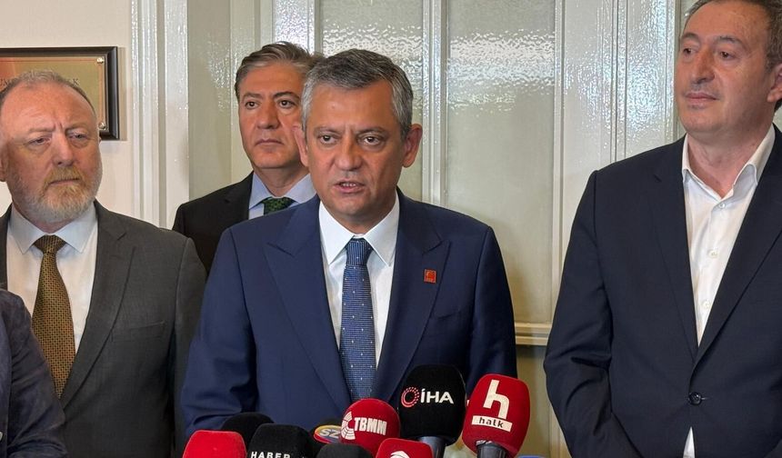 DEM Parti'den Özgür Özel'e TBMM'de ziyaret