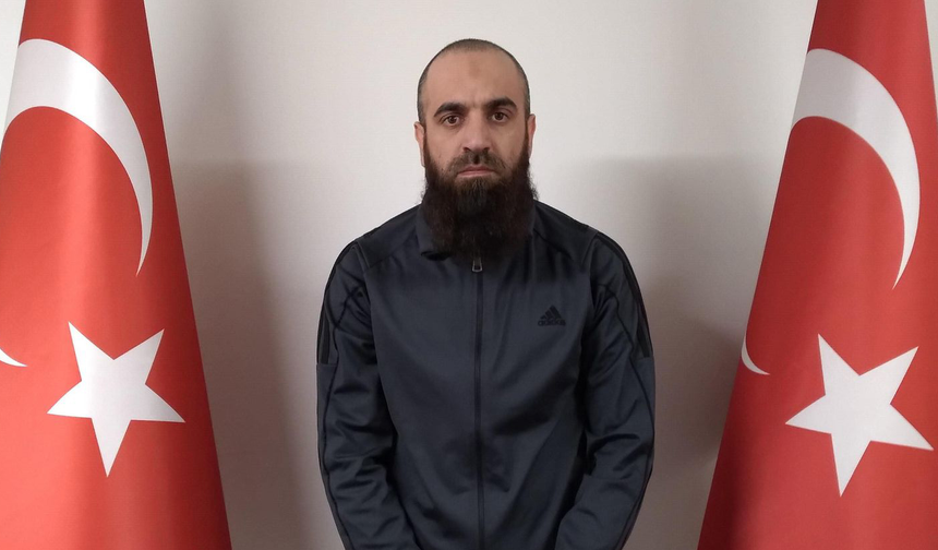 MİT'ten Suriye'de operasyon; 10 DEAŞ'lı Türkiye'ye getirildi