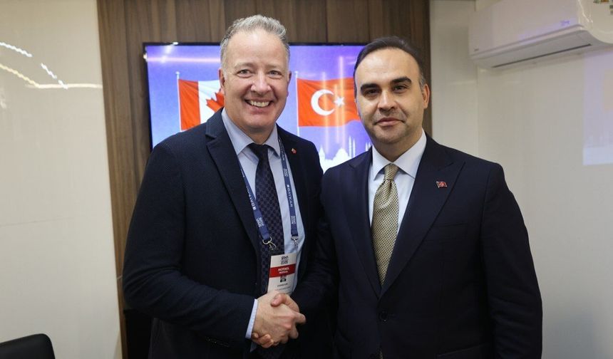 Bakan Kacır’dan yoğun diplomasi trafiği