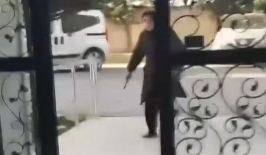 Silivri'de çocukların kavgasına anneler dahil oldu; bıçak çekip üzerine yürüdü