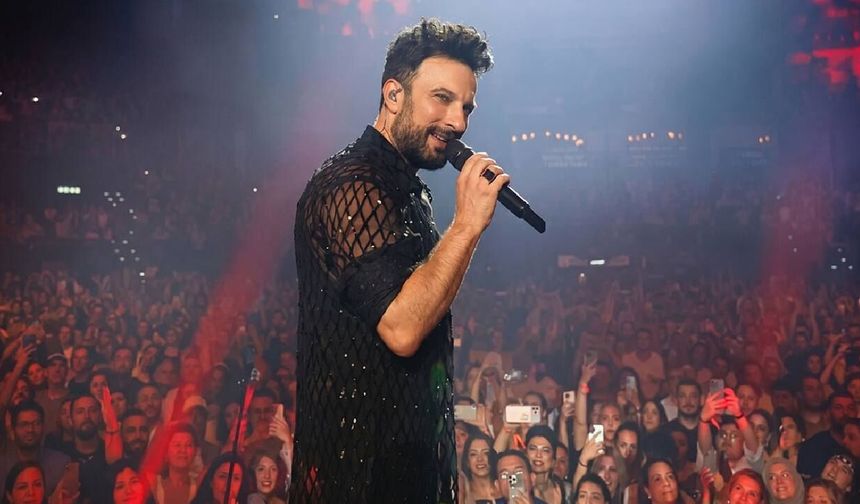 Megastar Tarkan Ankara’da ücretsiz konser verecek