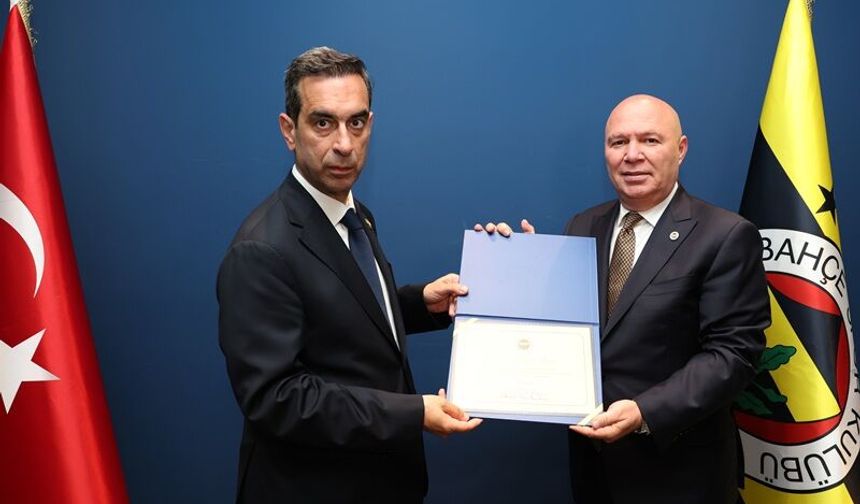 Ankara Fenerbahçeliler Derneği Başkanı Akan mazbatasını aldı