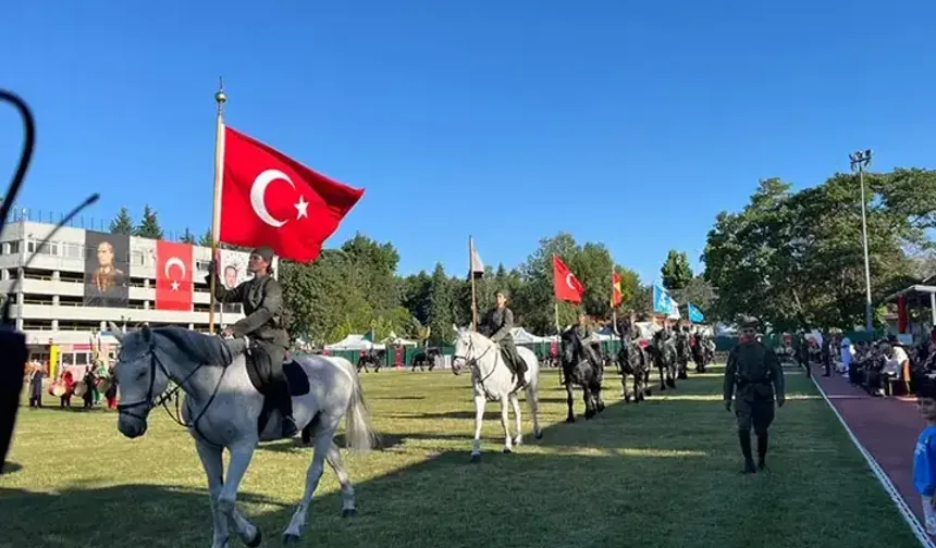 Kara Kuvvetleri Komutanlığı’nın 2235'inci kuruluş yıl dönümü kutlandı