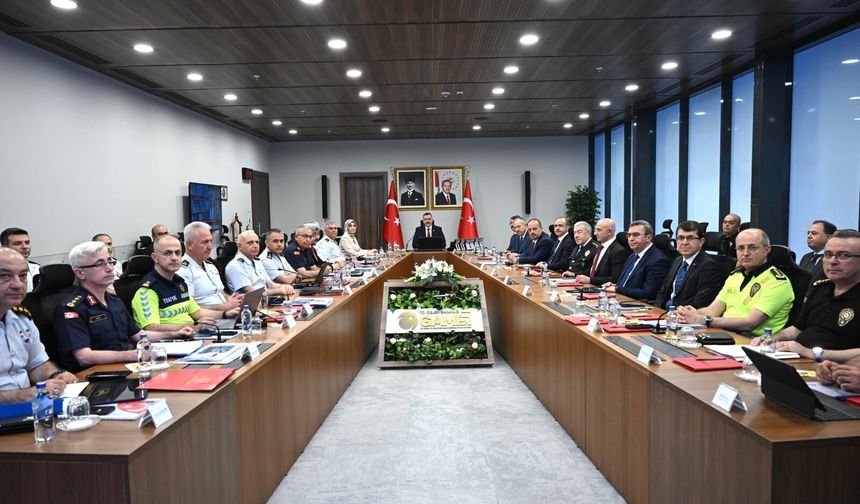 İçişleri Bakanlığı'nda NATO Zirvesi kapsamında güvenlik tedbirlerine ilişkin toplantı yapıldı