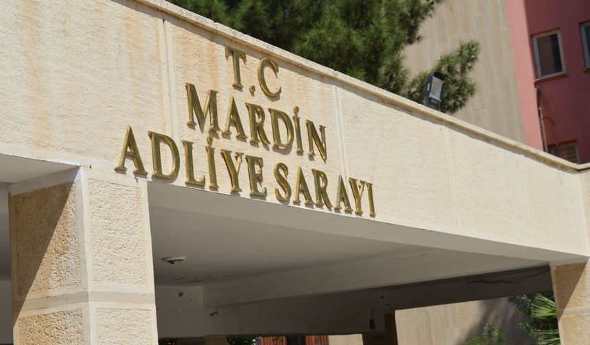 Babasının aracına bombalı tuzak kuran sanık ile 3 arkadaşına verilen cezanın gerekçesi açıklandı