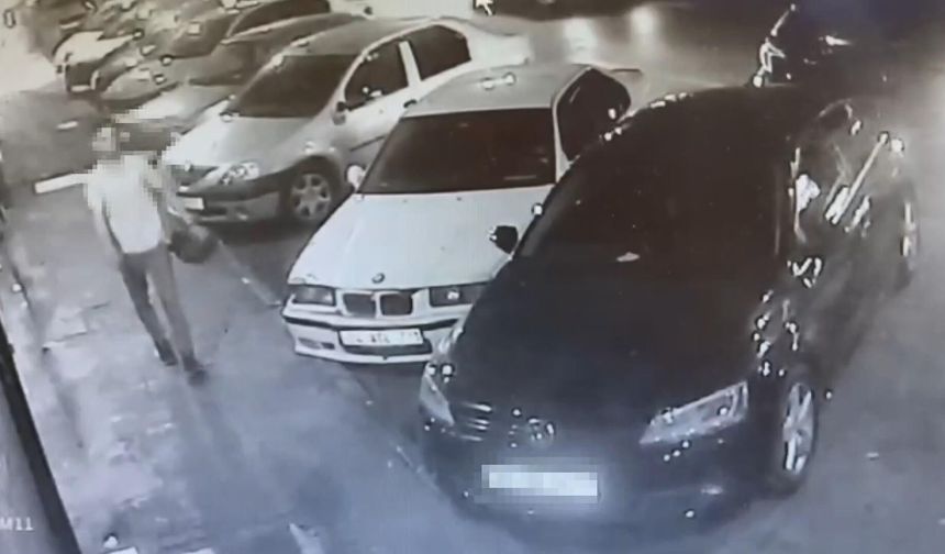 Beyoğlu’nda park halindeki motosikletlerin kasklarını çalan şüpheli yakalandı