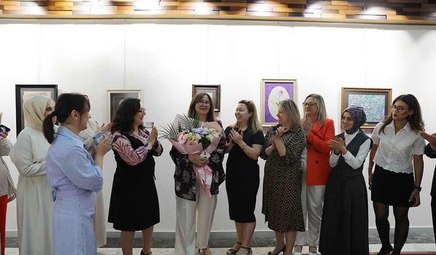 EPDK'nın 'Ebru' kursundan "İz"ler sergisi