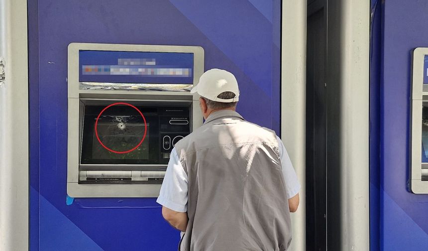 Diyarbakır’da bir bankaya ait 2 ATM kurşunlandı