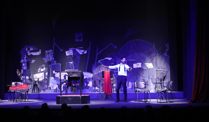 "18. Bin Nefes Bir Ses Uluslararası Türkçe Tiyatro Yapan Ülkeler Festivali"nin açılış töreni gerçekleştirildi