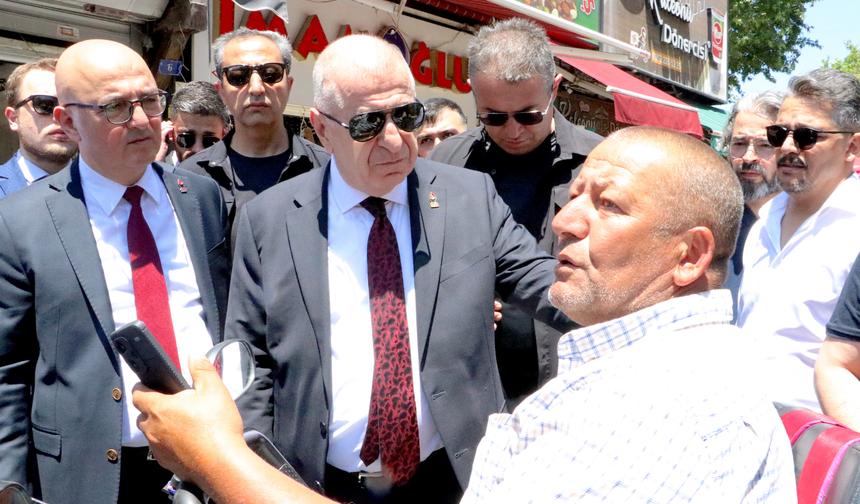 Zafer Partisi Genel Başkanı Özdağ, Kayseri'de ziyaretlerde bulundu